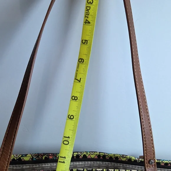 Sakroots Colorful Patterned Elephant Tote Bag with Matching Wallet - Picture 7 of 14